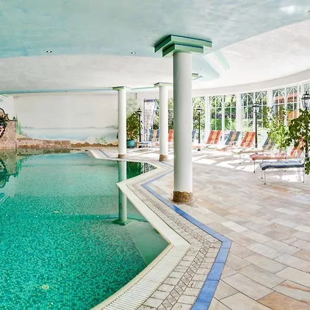 Hotel Lumberger Hof Graen