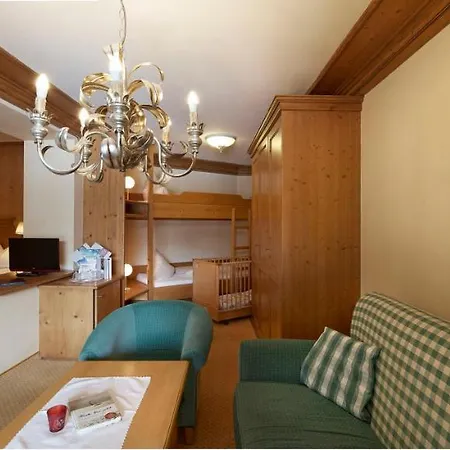 Hotel Lumberger Hof Graen
