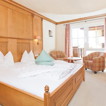 Lumberger Hof Hotel Graen