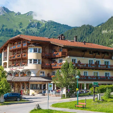 Lumberger Hof 4* Grän