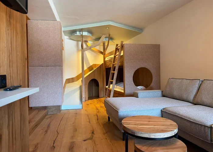 Lumberger Hof فندق