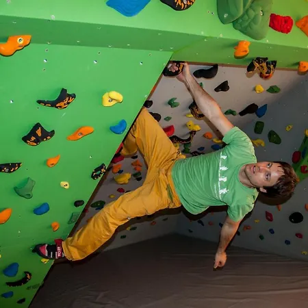 Lumberger Hof 4*